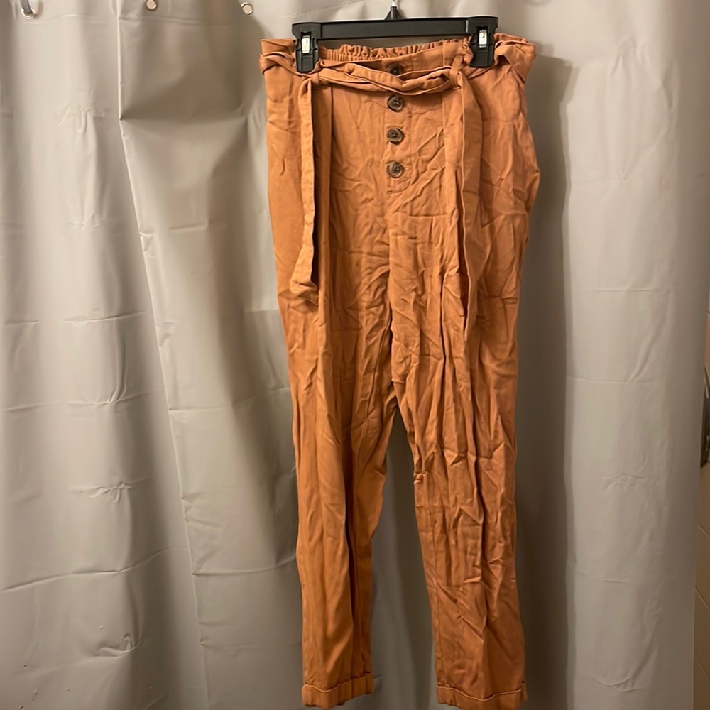 Cinched Waist Tie Front Pant
